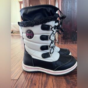 Totes Black and White Snow Boots